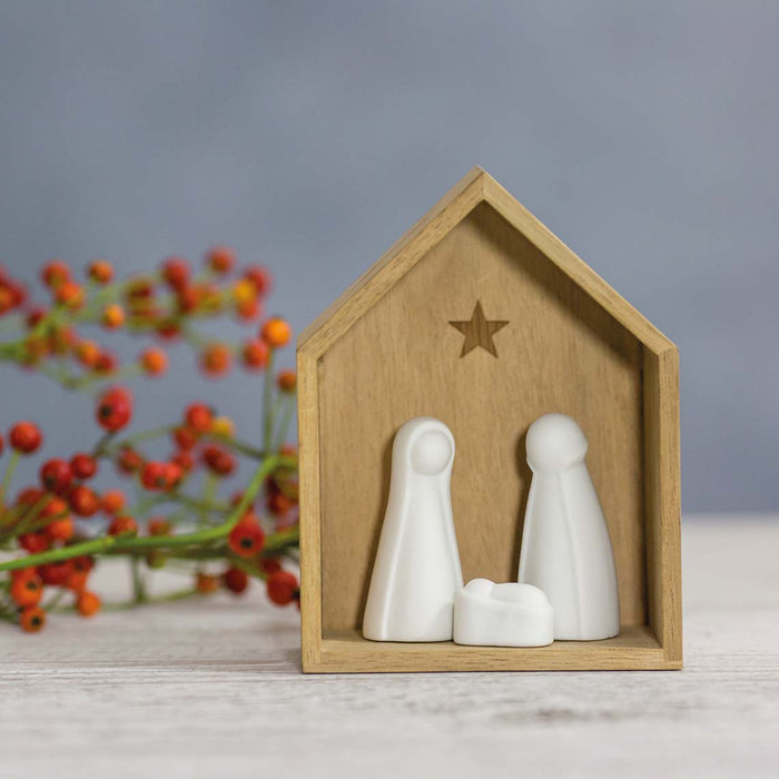 Räder Figuren KLEINE KRIPPE "AUS HOLZ UND PORZELLAN"